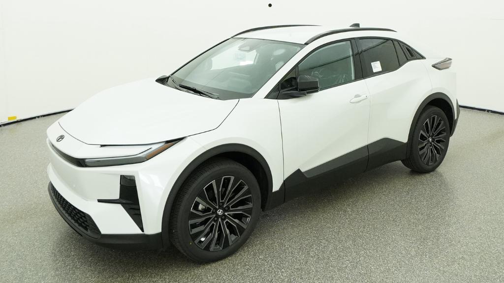 2026 Toyota C-HR XSE