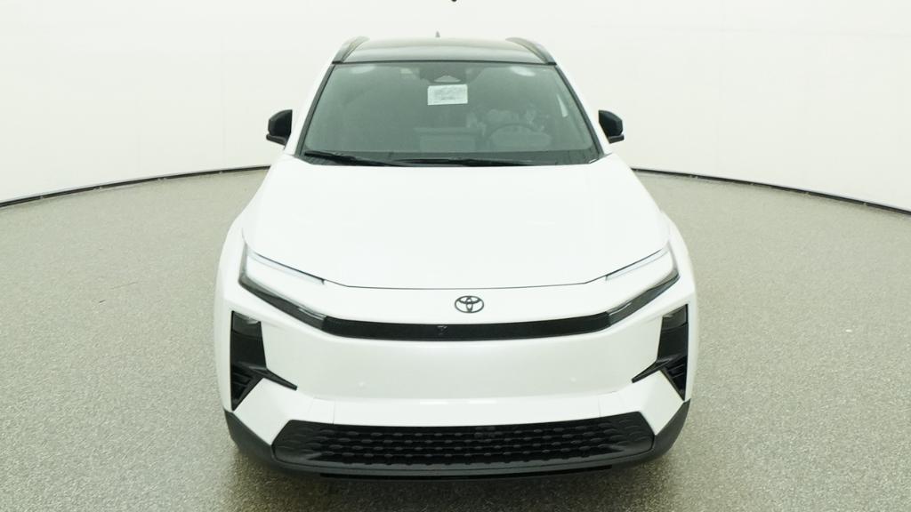New 2026 Wind Chill Pearl Toyota XSE image 31
