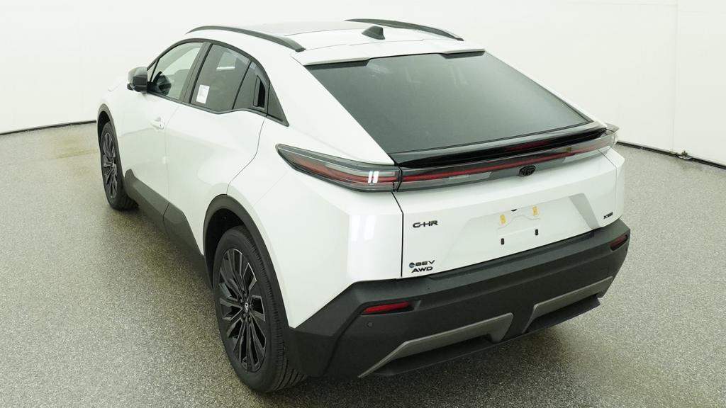 New 2026 Wind Chill Pearl Toyota XSE image 35