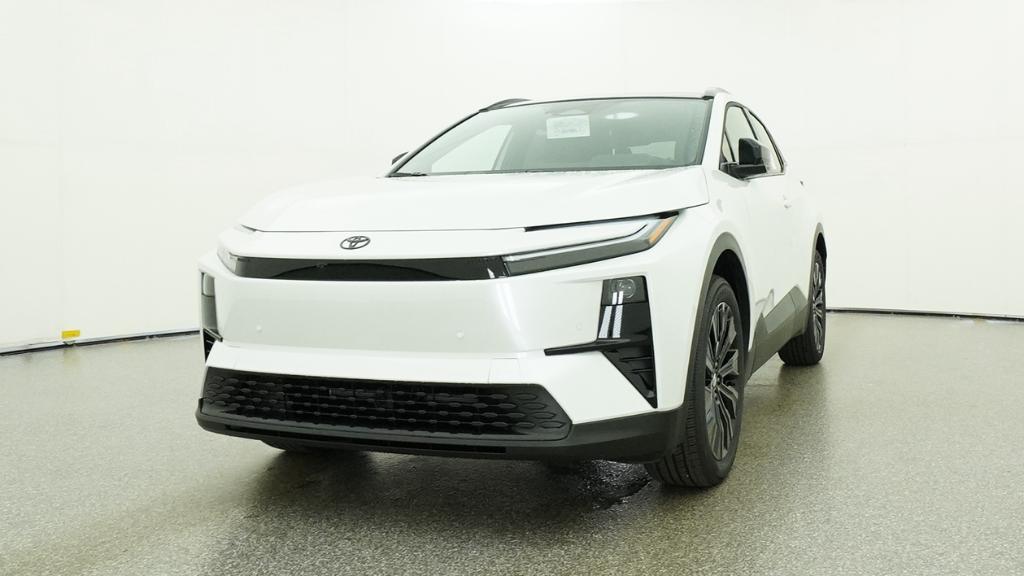New 2026 Wind Chill Pearl Toyota XSE image 26