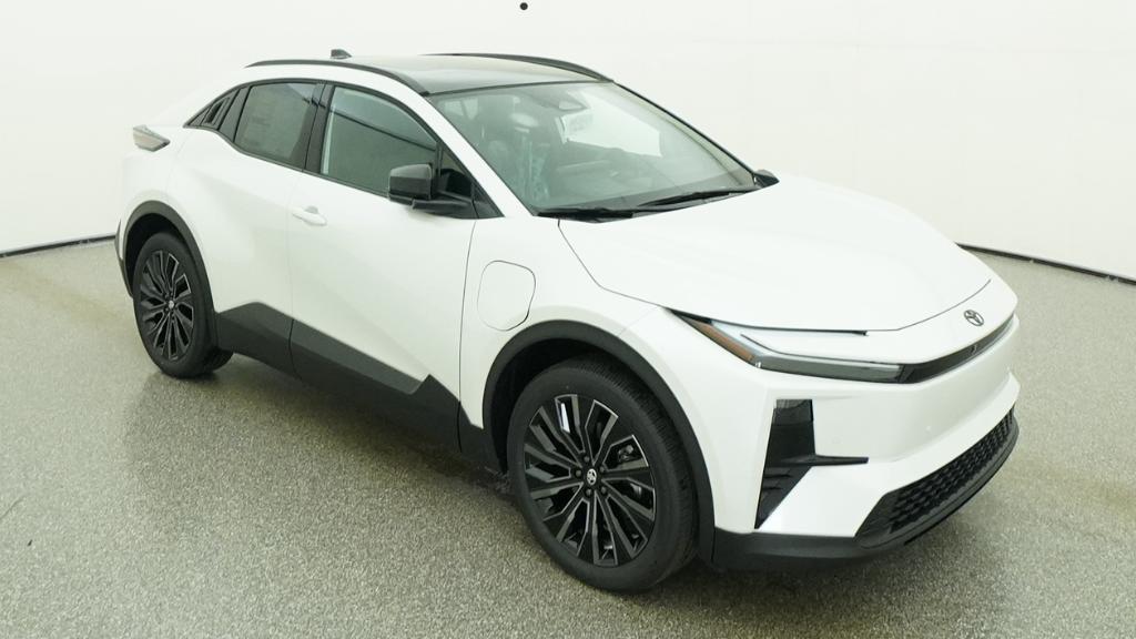 New 2026 Wind Chill Pearl Toyota XSE image 36