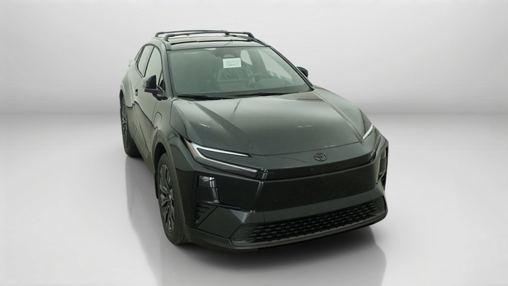 New 2026 Midnight Black Metallic Toyota  XSE image 36