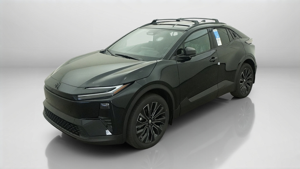 New 2026 Midnight Black Metallic Toyota  XSE image 33