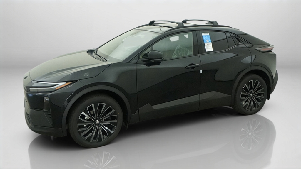 New 2026 Midnight Black Metallic Toyota  XSE image 35
