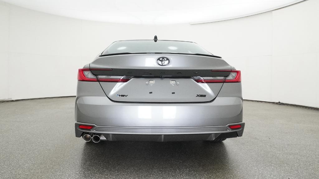 2025 Toyota Camry XSE photo 17