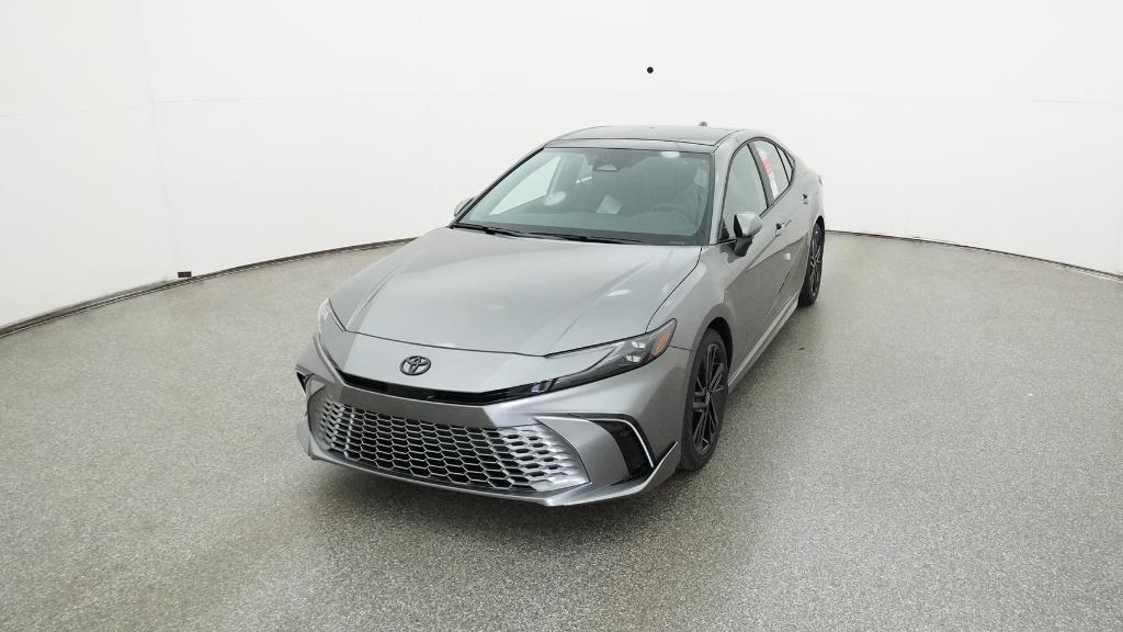 2025 Toyota Camry XSE photo 5