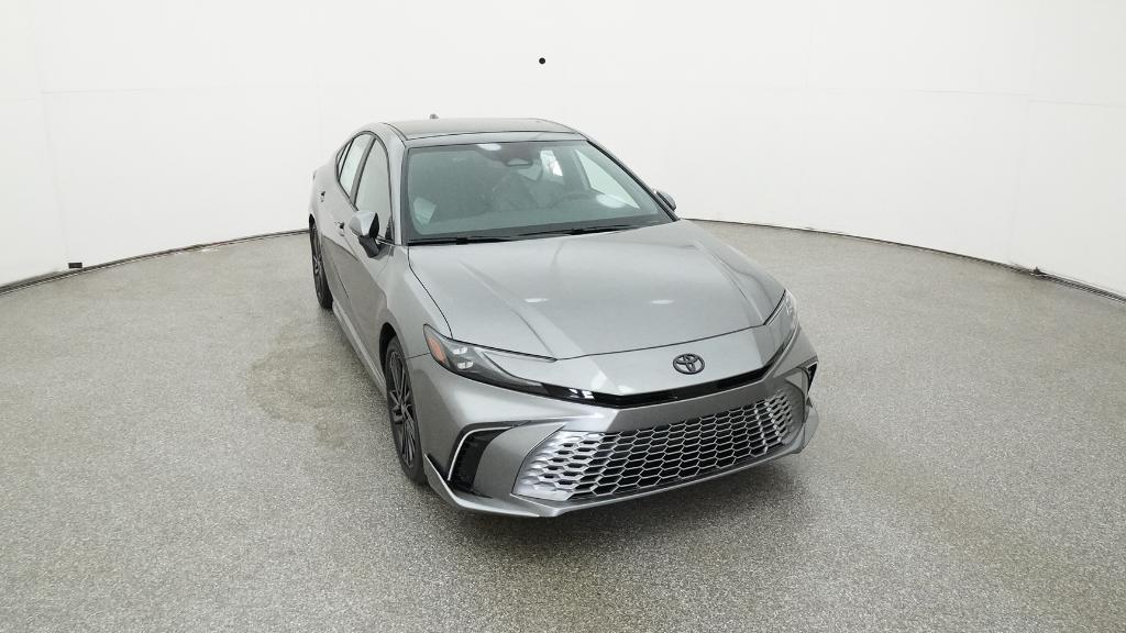 2025 Toyota Camry XSE photo 32