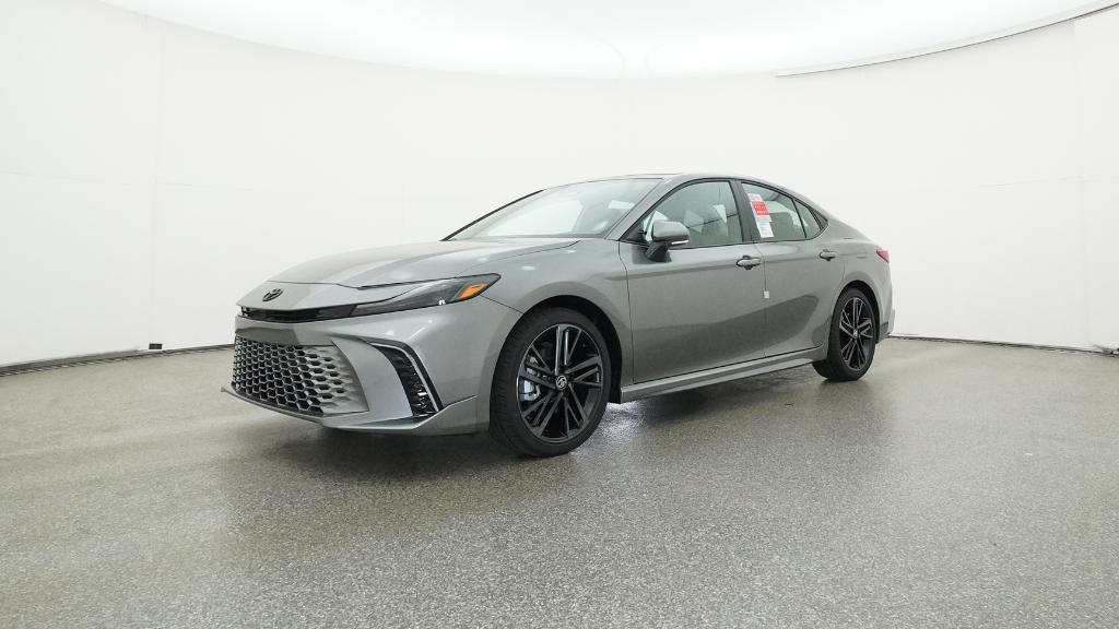 2025 Toyota Camry XSE photo 6