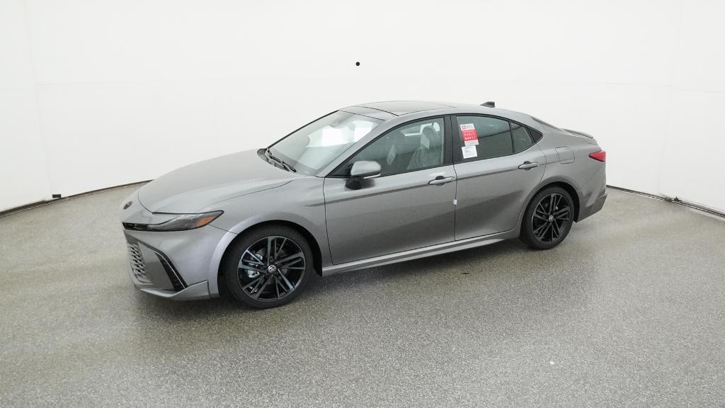 2025 Toyota Camry XSE photo 7