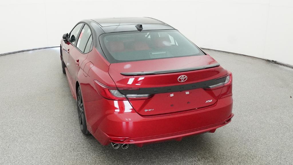 New 2026 Supersonic Red with Midnight Black Metallic roof <sup>1</sup> Toyota  XSE image 20