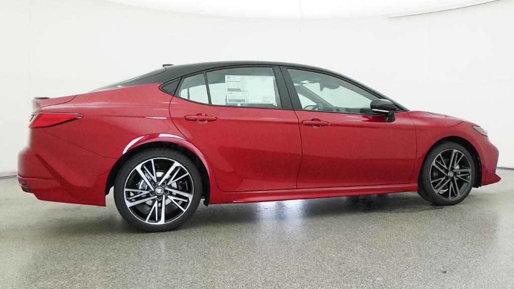 New 2026 Supersonic Red with Midnight Black Metallic roof <sup>1</sup> Toyota  XSE image 3