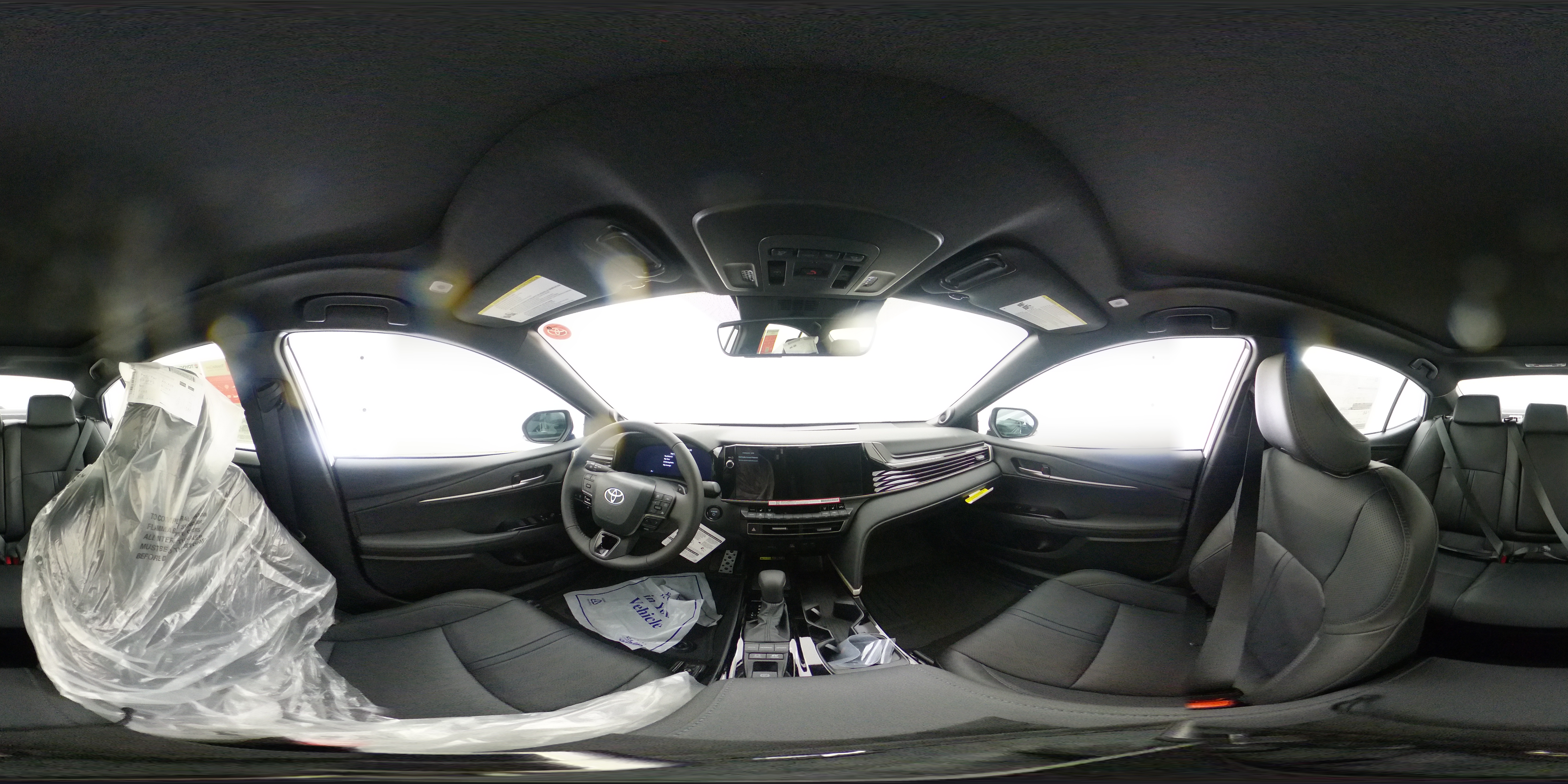 New 2026 Wind Chill Pearl Toyota XSE 360 Panorama 1