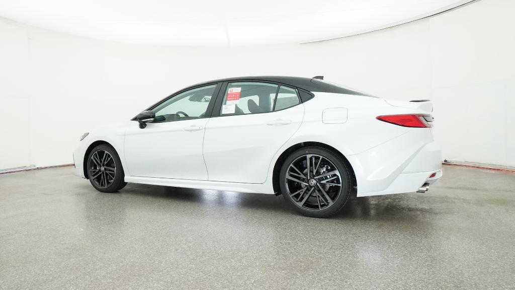 New 2026 Wind Chill Pearl with Midnight Black Metallic roof Toyota XSE image 60