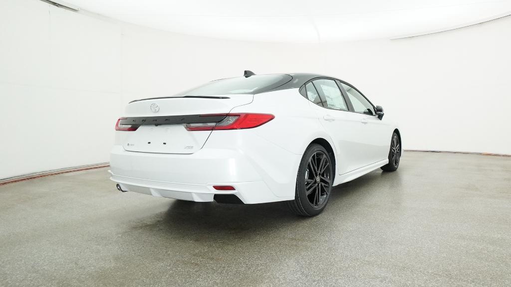 New 2026 Wind Chill Pearl with Midnight Black Metallic roof Toyota XSE image 49
