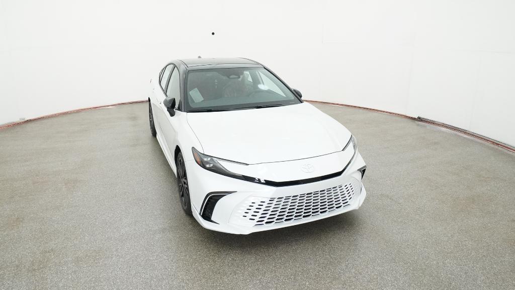 New 2026 Wind Chill Pearl with Midnight Black Metallic roof Toyota XSE image 55