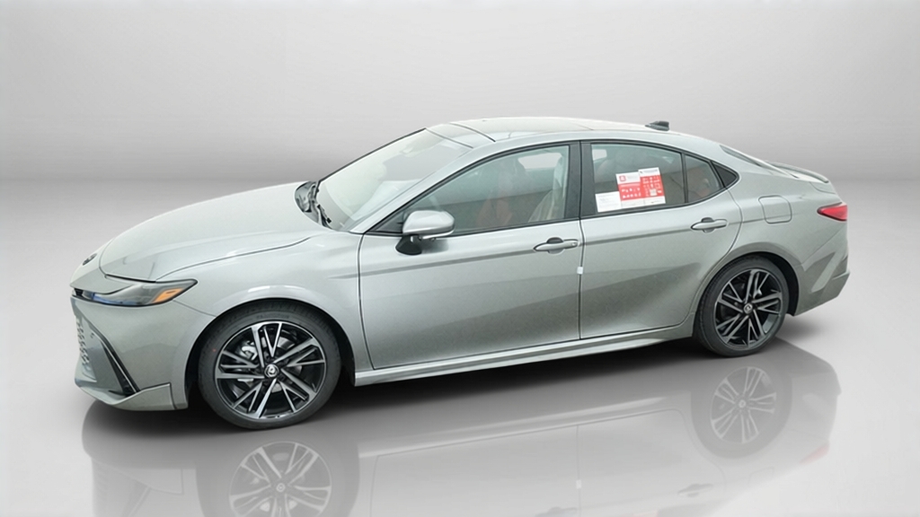 New 2026 Heavy Metal <sup>1</sup> Toyota  XSE image 3