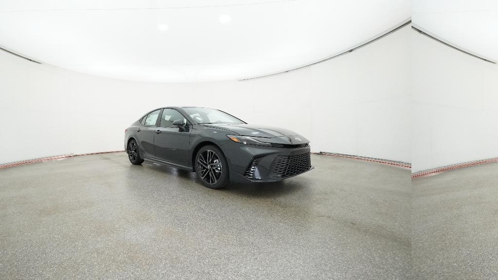 2026 Toyota Camry XSE 4dr Car Slide 30