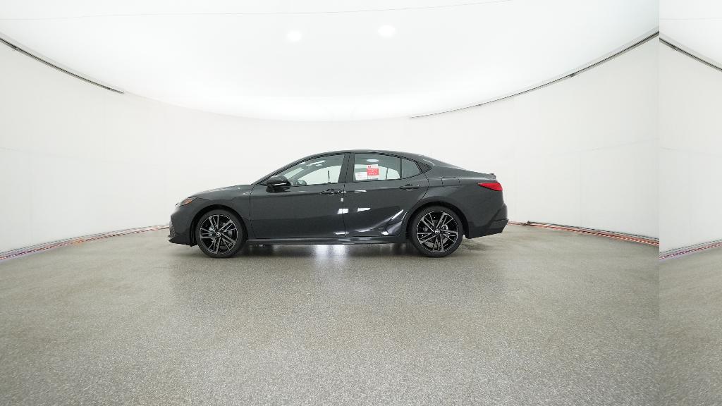2026 Toyota Camry XSE 4dr Car Slide 20