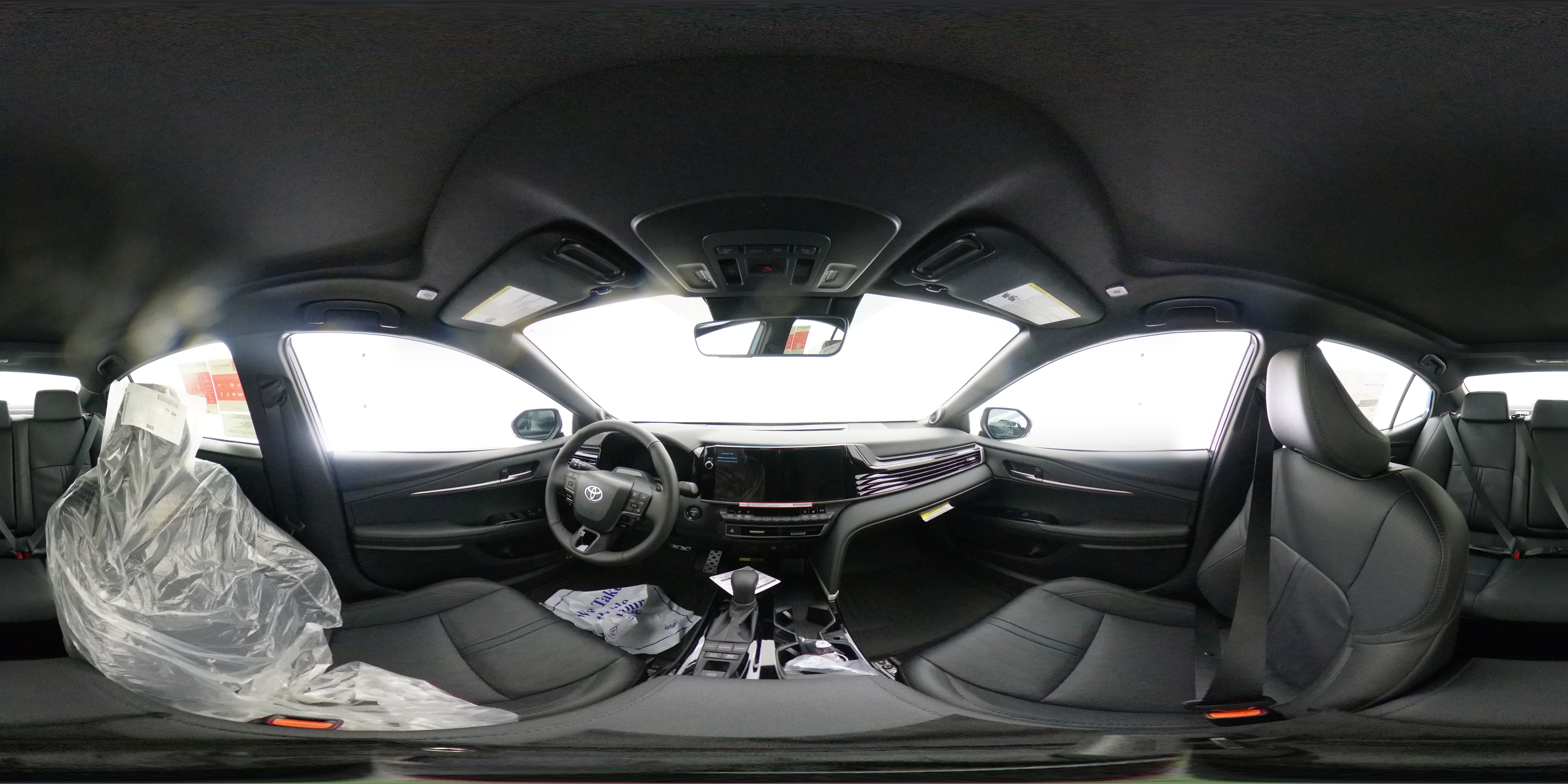 New 2026 Ocean Gem with Midnight Black Metallic roof Toyota XSE 360 Panorama 1