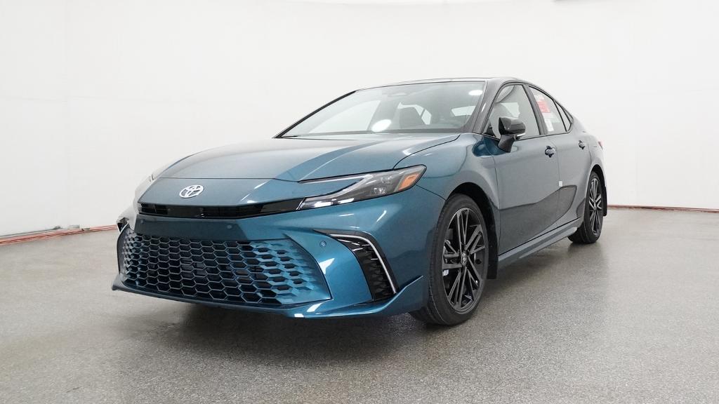 New 2026 Ocean Gem with Midnight Black Metallic roof Toyota XSE image 64