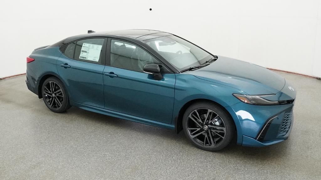 New 2026 Ocean Gem with Midnight Black Metallic roof Toyota XSE image 57