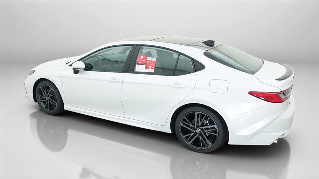 New 2027 Wind Chill Pearl <sup>1</sup> Toyota  XSE image 15
