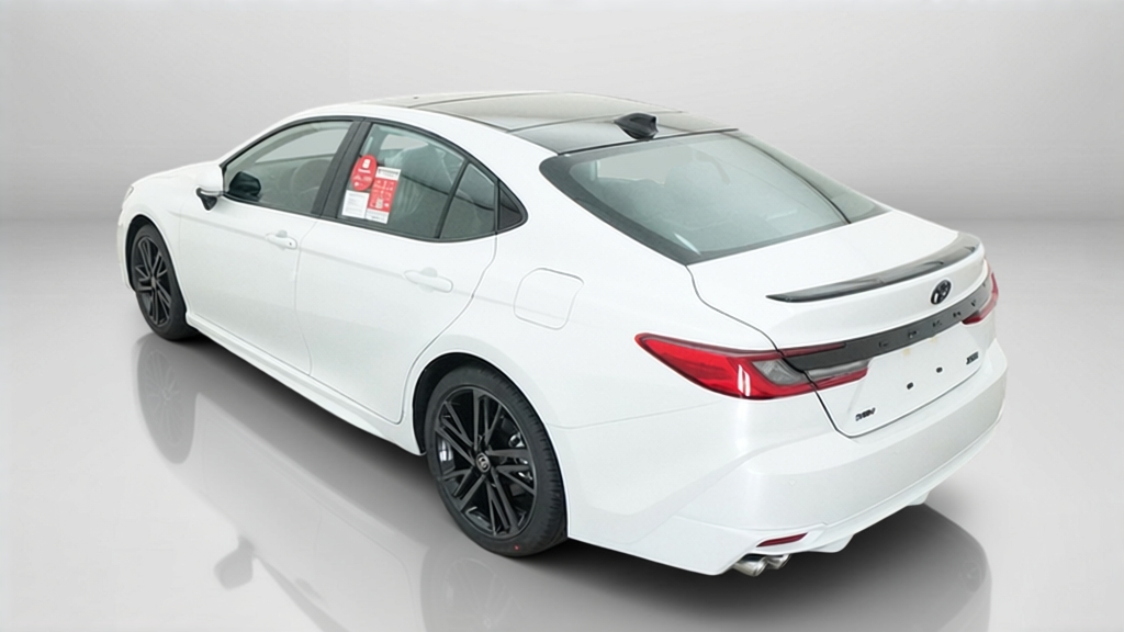 New 2027 Wind Chill Pearl <sup>1</sup> Toyota  XSE image 14