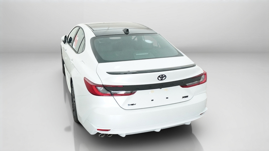 New 2027 Wind Chill Pearl <sup>1</sup> Toyota  XSE image 13