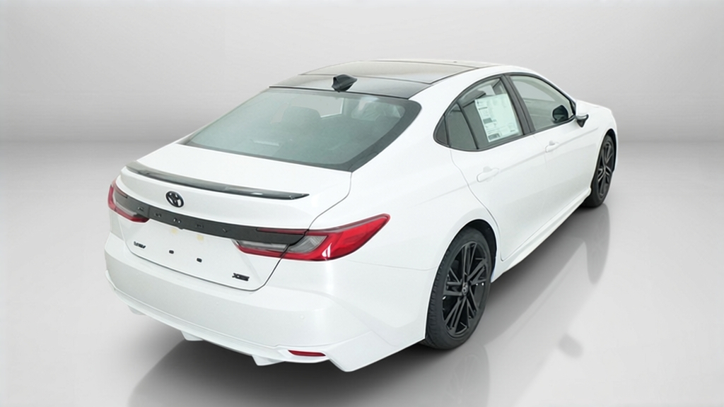New 2027 Wind Chill Pearl <sup>1</sup> Toyota  XSE image 11
