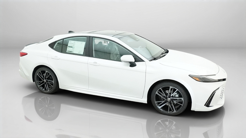New 2027 Wind Chill Pearl <sup>1</sup> Toyota  XSE image 81