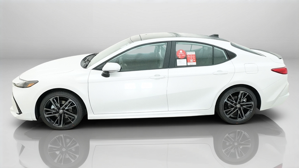 New 2027 Wind Chill Pearl <sup>1</sup> Toyota  XSE image 77