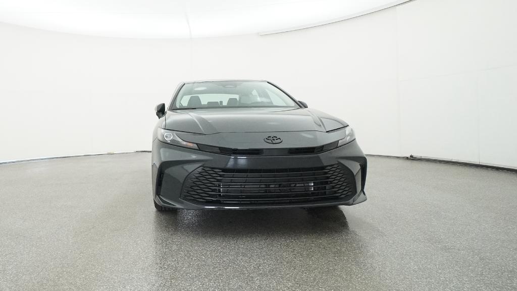 2025 Toyota Camry LE photo 3