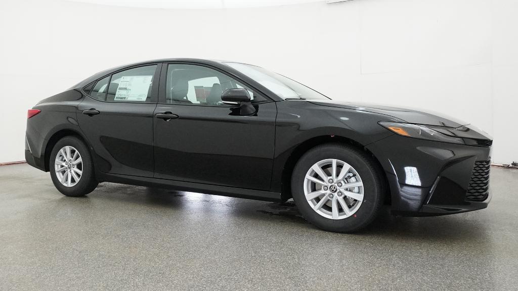 New 2026 Midnight Black Metallic Toyota LE image 31