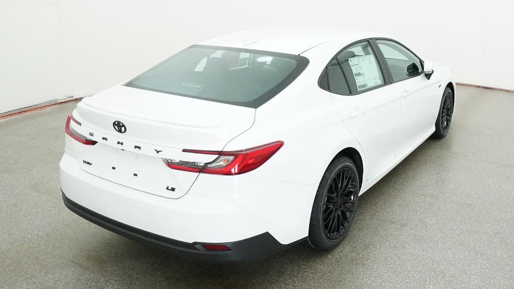 New 2026 Ice Cap Toyota LE image 22