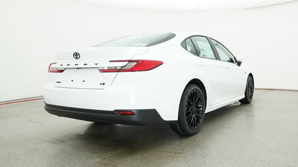 New 2026 Ice Cap Toyota LE image 21