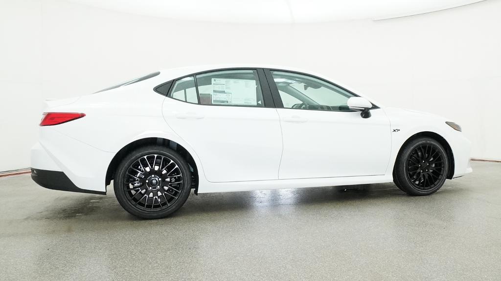 New 2026 Ice Cap Toyota LE image 15