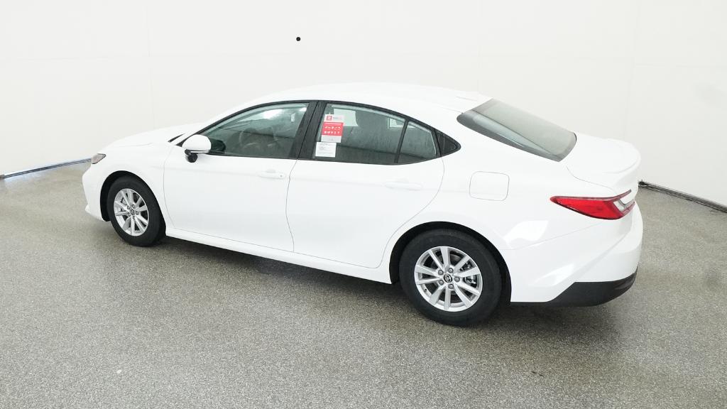 2026 Toyota Camry LE photo 12