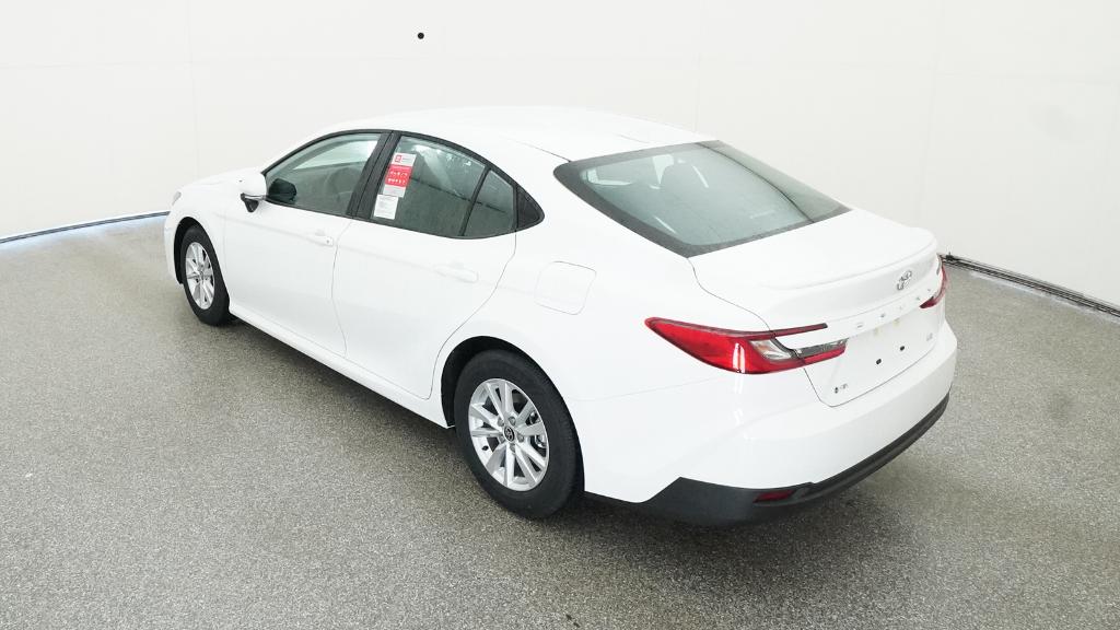 2026 Toyota Camry LE photo 14