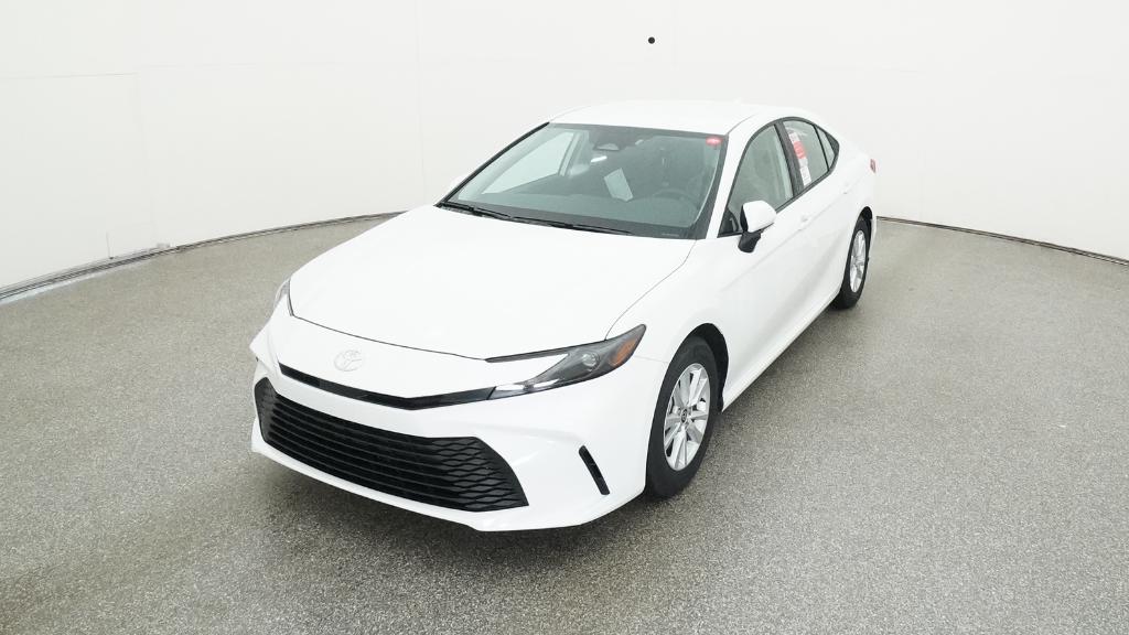 2026 Toyota Camry LE photo 4