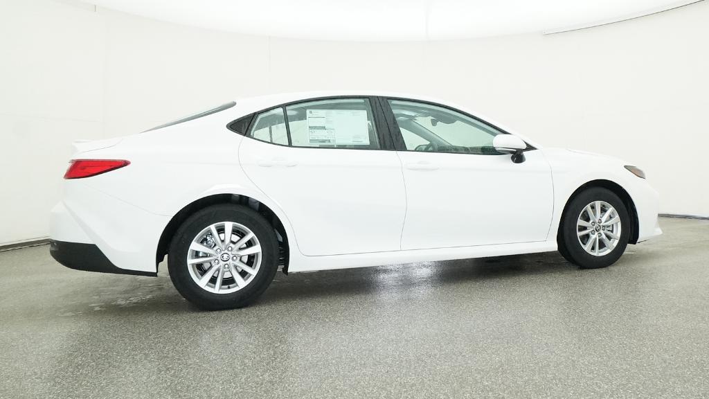 2026 Toyota Camry LE photo 24