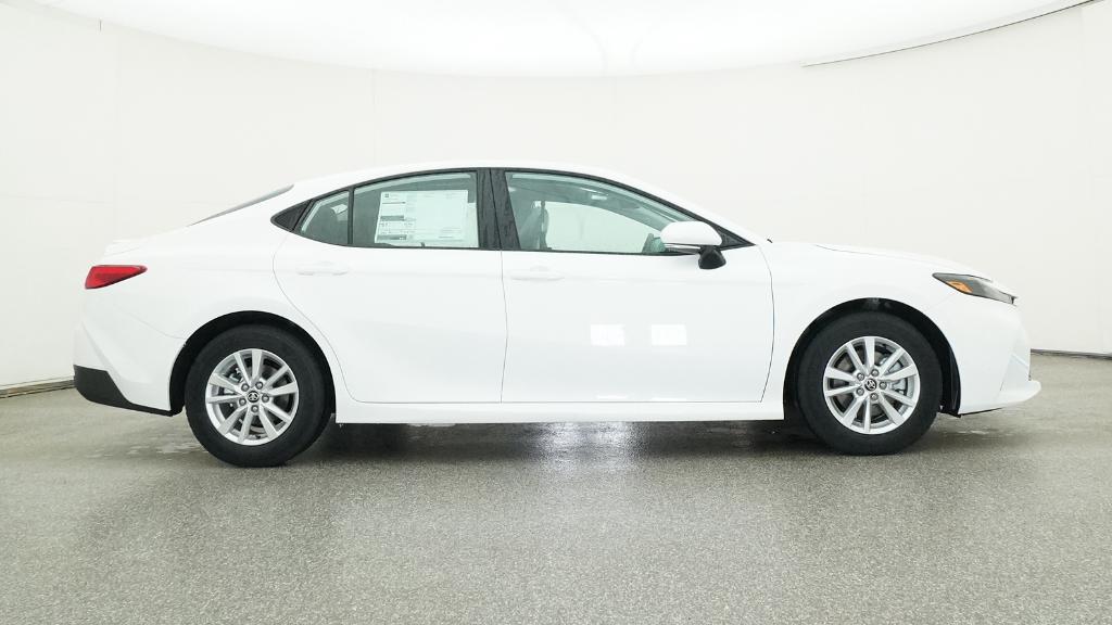 2026 Toyota Camry LE photo 25