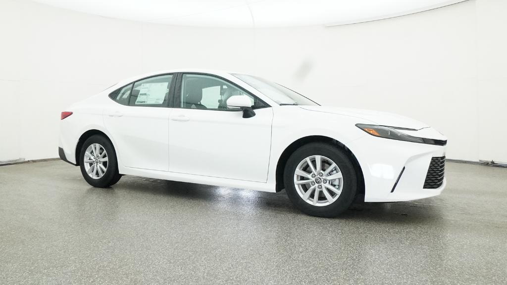 2026 Toyota Camry LE photo 28