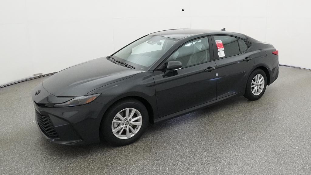 2026 Toyota Camry LE Hybrid's photo