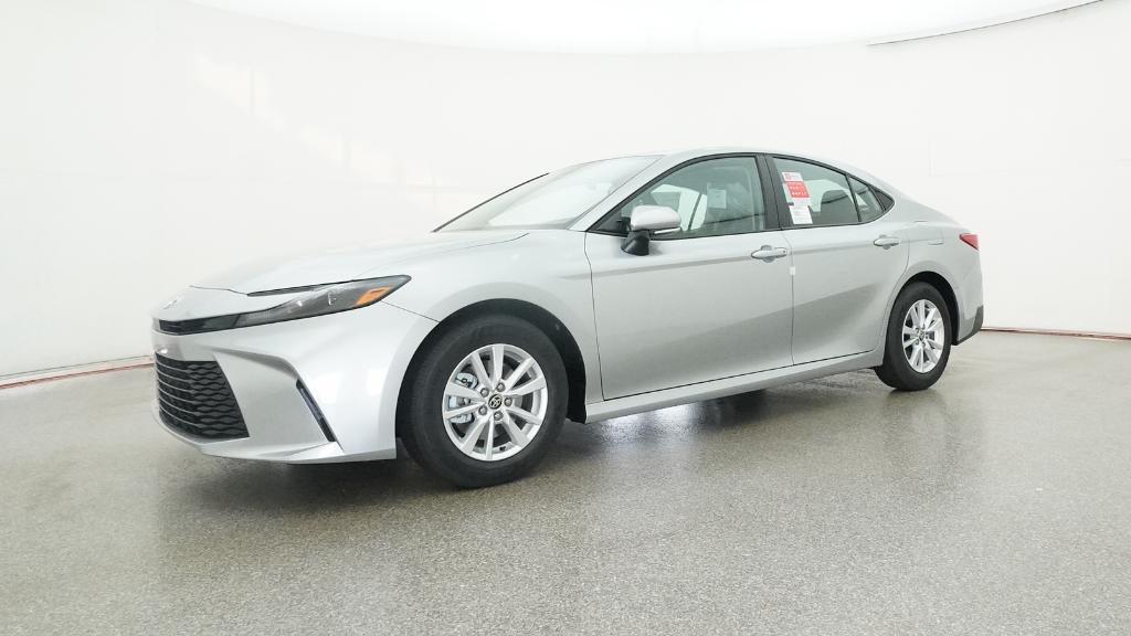2026 Toyota Camry LE photo 3