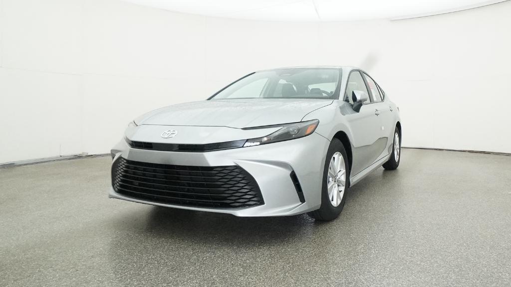 2026 Toyota Camry LE photo 2