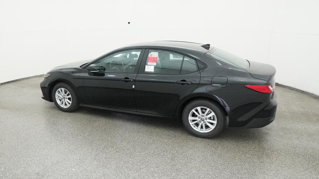 2026 Toyota Camry LE photo 11