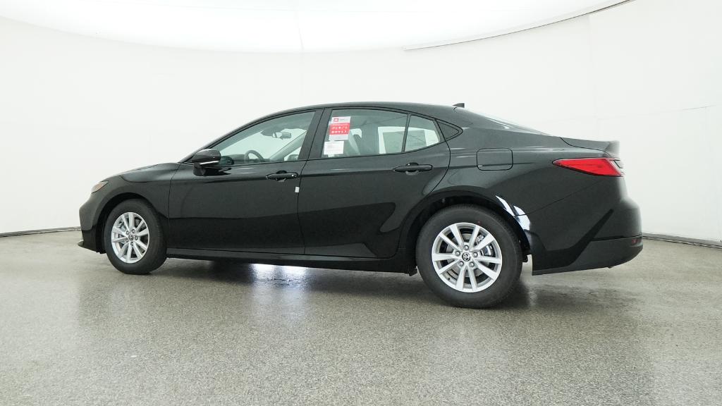 2026 Toyota Camry LE photo 12