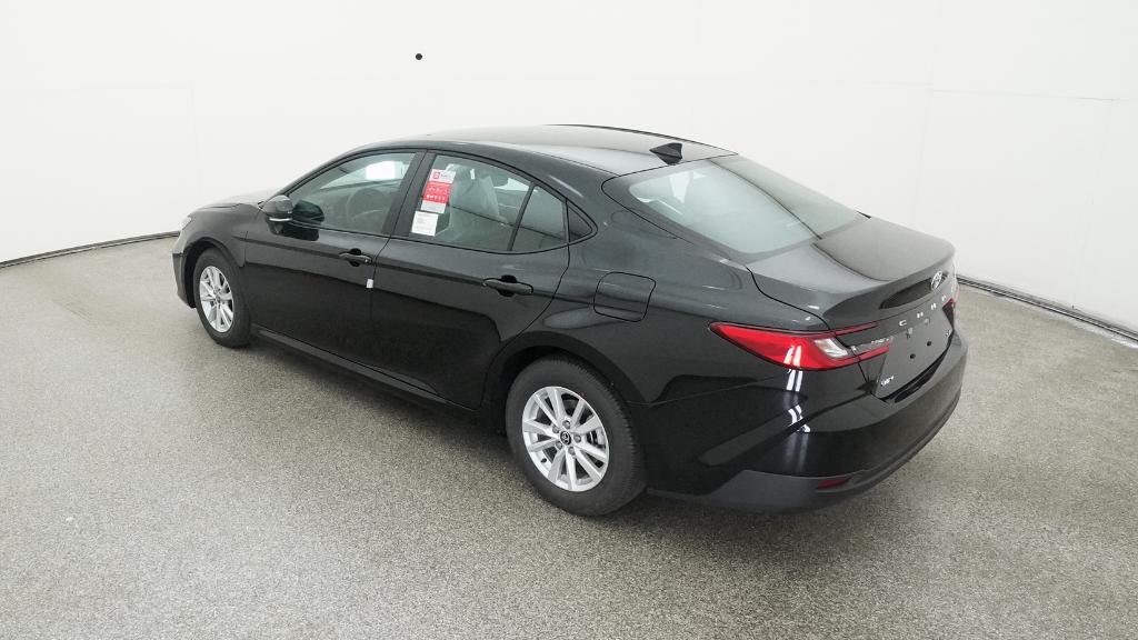 2026 Toyota Camry LE photo 13