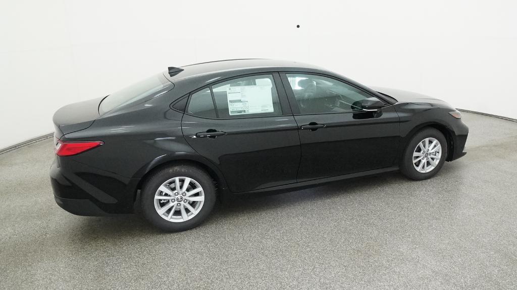 2026 Toyota Camry LE photo 24