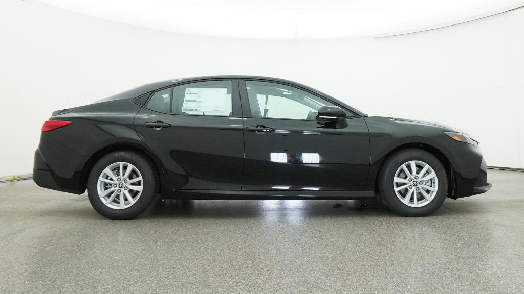 2026 Toyota Camry LE photo 26